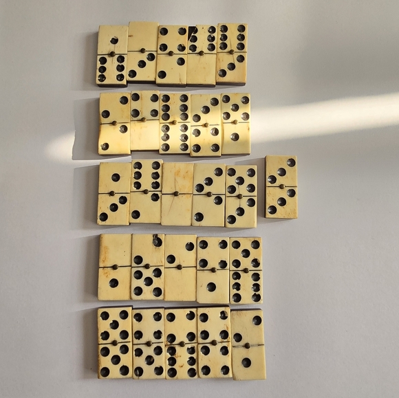 Vintage Domino bone and ebony antique game brass pin 21 dominoes dominos - Picture 3 of 16